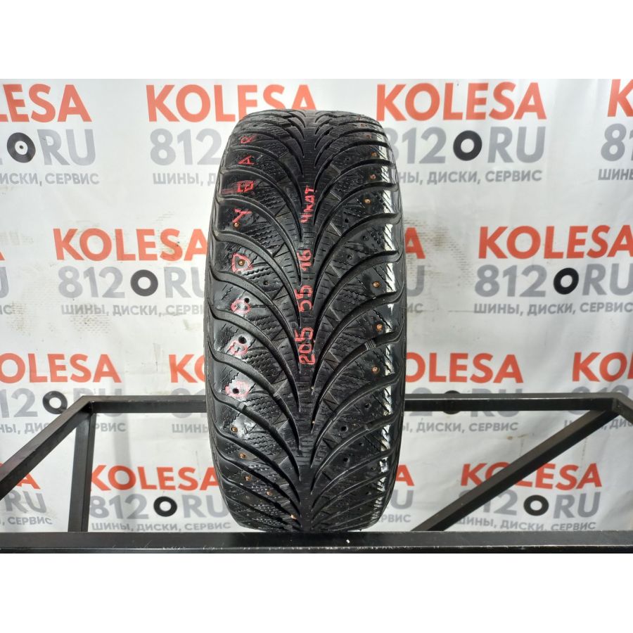 Зимние шипованные шины б\у R16 205/55 91T  Goodyear UltraGrip Extreme