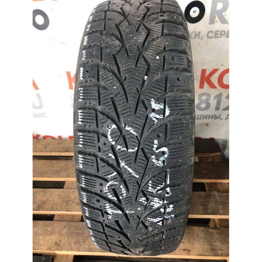 Зимние шипованные шины б\у R15 185/65 91T  Toyo Winter Tranpath S1
