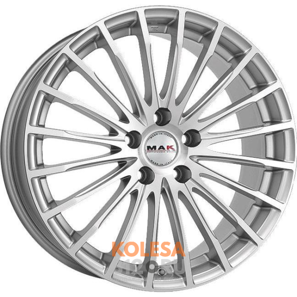 Mak Fatale ice black